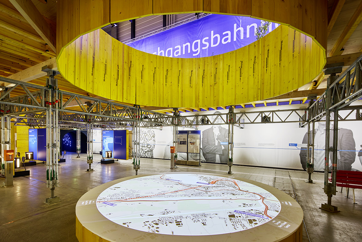Durchgangsbahnhof Luzern, Sonderschau LUGA, Beat Brechbühl
