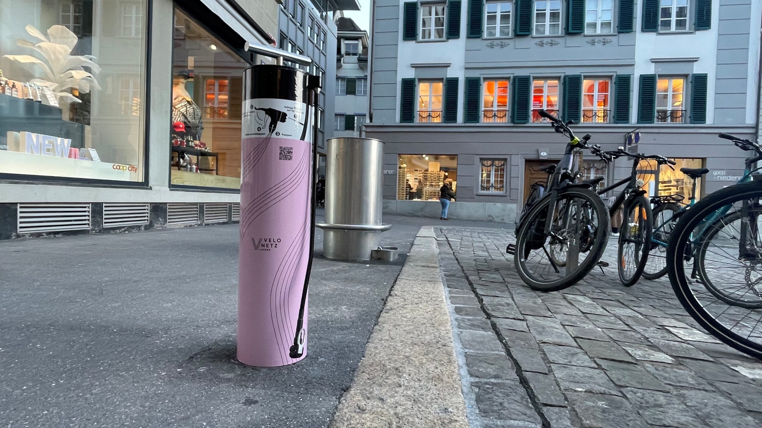Velopumpe Stadt Luzern Mühlenplatz